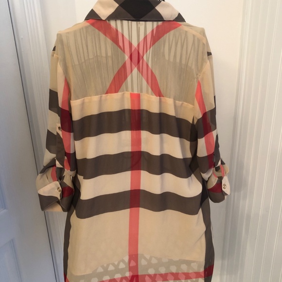 Silk Burberry Lined Small Blouse - Picture 3 of 7